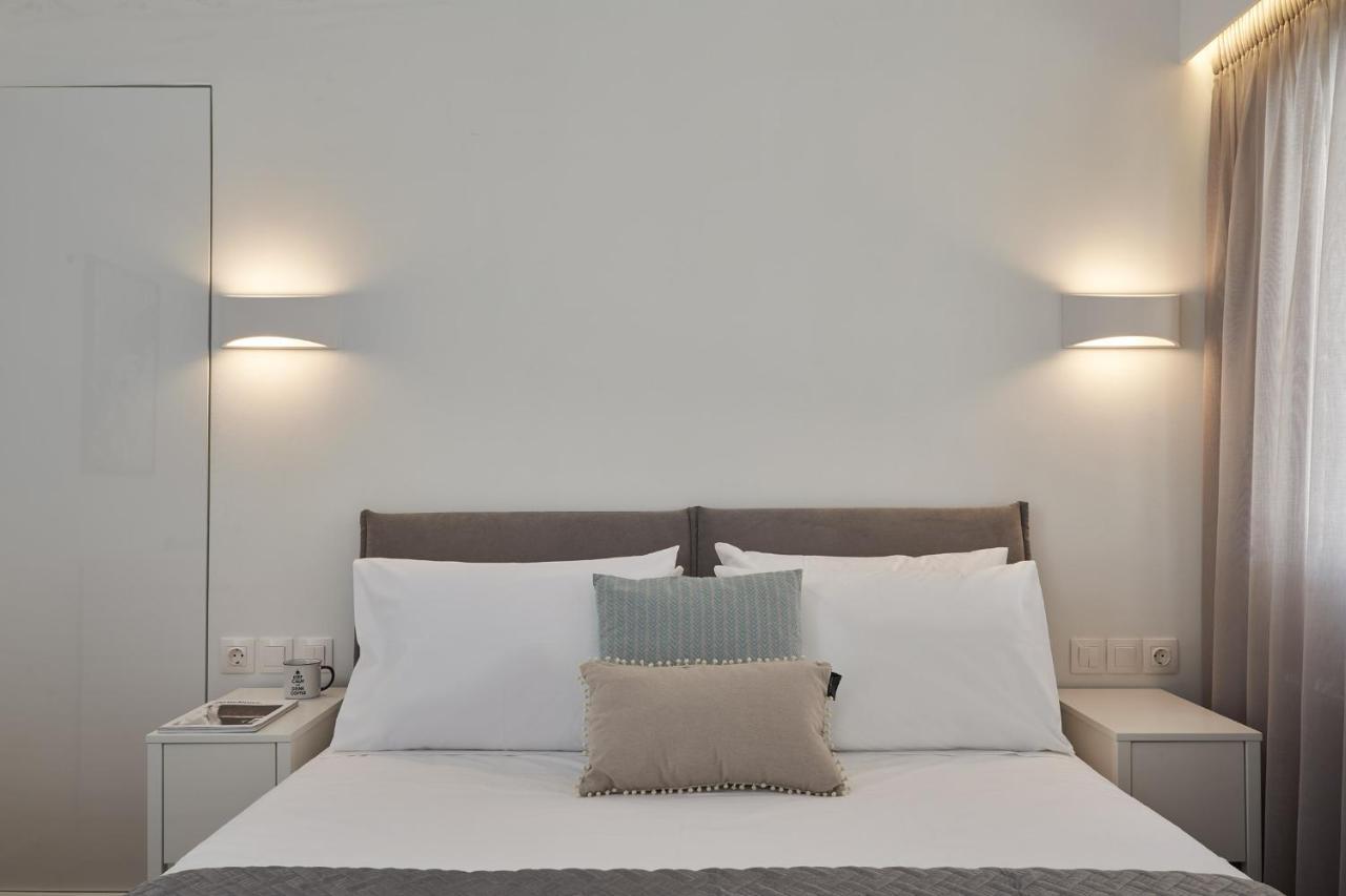 Marvelous N Bright Next To Megaro Mousikis * Athens