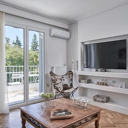 Marvelous N Bright Apt Next To Megaro Mousikis Athens Exterior photo